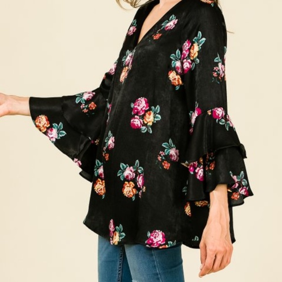 NWT ~ MISIA  Layered Sleeve Tunic Top - Picture 3 of 8